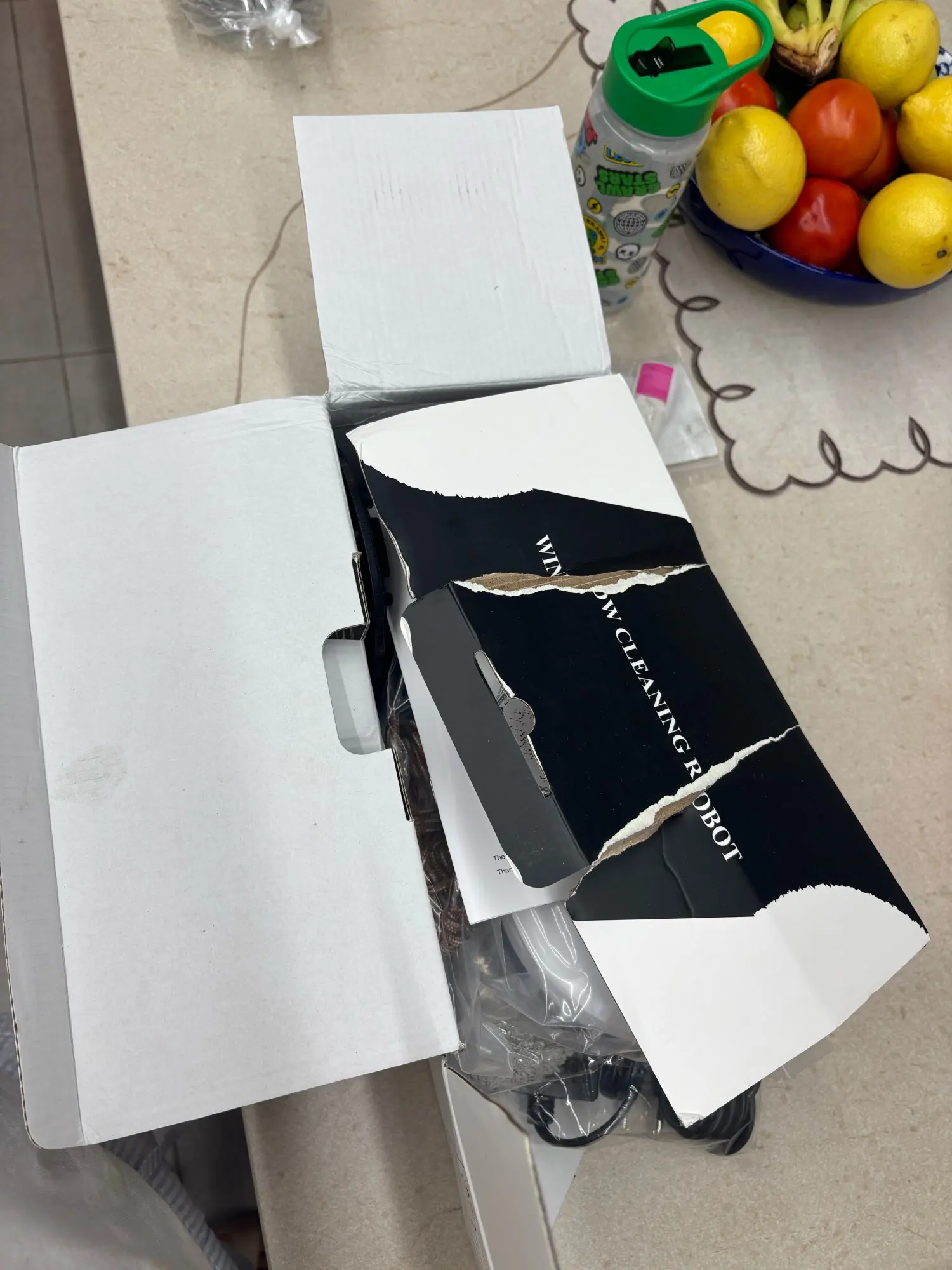 UPS Robot for Washing Sindows Vacuum Cleaner Glass Washer Home Appliance Plaster Robot Smart Cleaning Robot Electric Floor Mops photo review